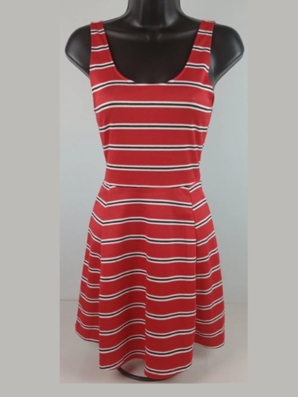 Divided H&M Womens 4 Red White Black Striped‎ Sleeveless Mini Sun Dress